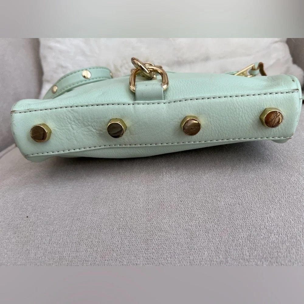 PRE-OWNED REBECCA MINKOFF LEATHER MINI MAC ALOE CLUTCH HANDBAG PURSE.
